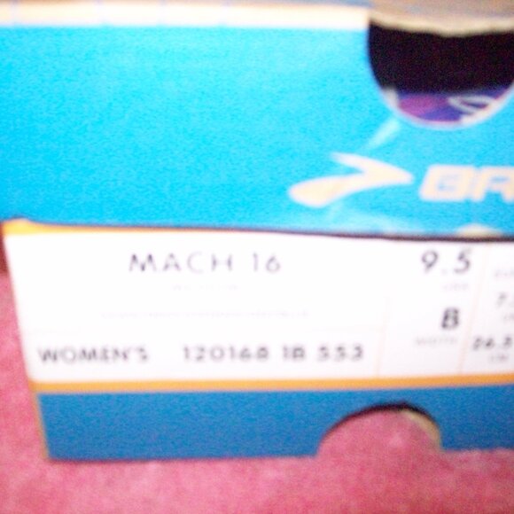 Brooks Track Running Shoes - Mach 16- Women's -9.5 Medium - Picture 7 of 8